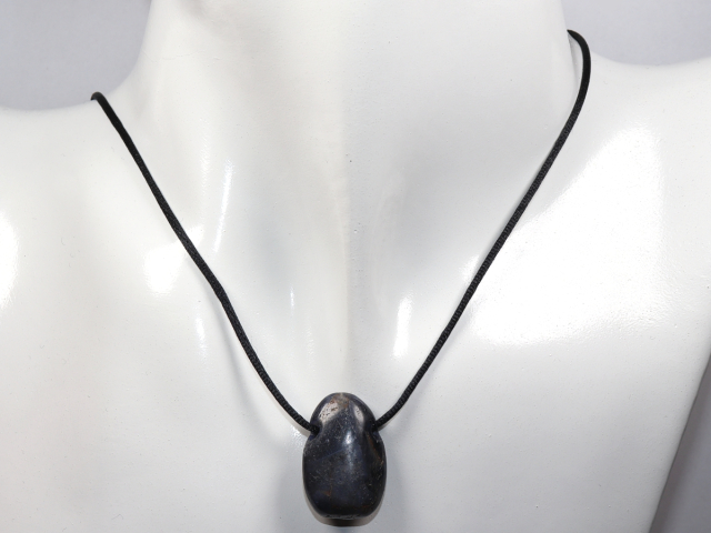 Preview: sapphire with cord or silver 925