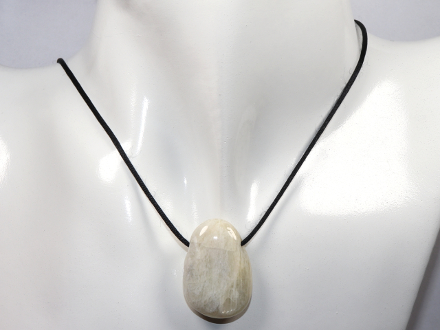 Preview: moonstone with cord or silver 925