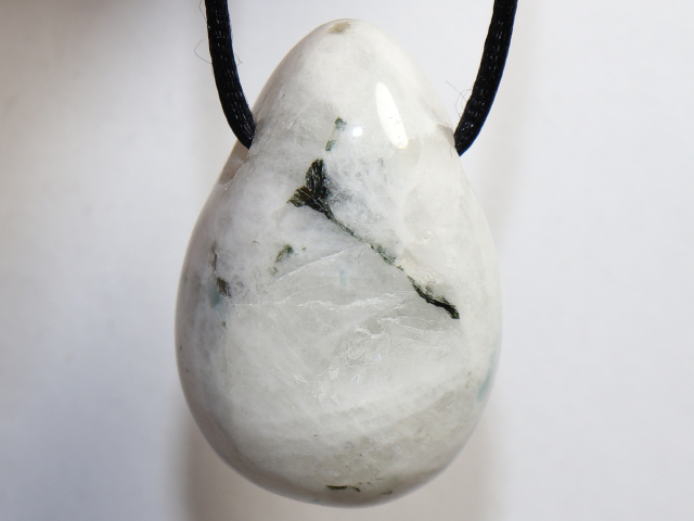 white labradorite with cord or silver 925