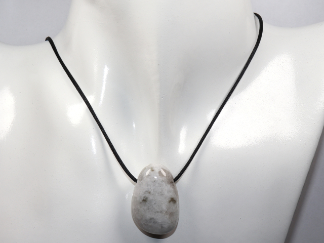 Preview: white labradorite with cord or silver 925