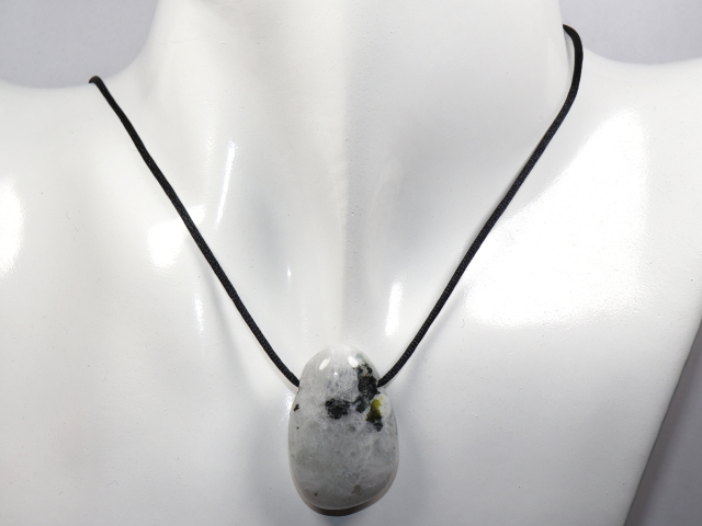 Preview: white labradorite with cord or silver 925