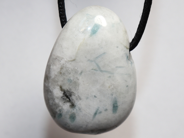 white labradorite with cord or silver 925