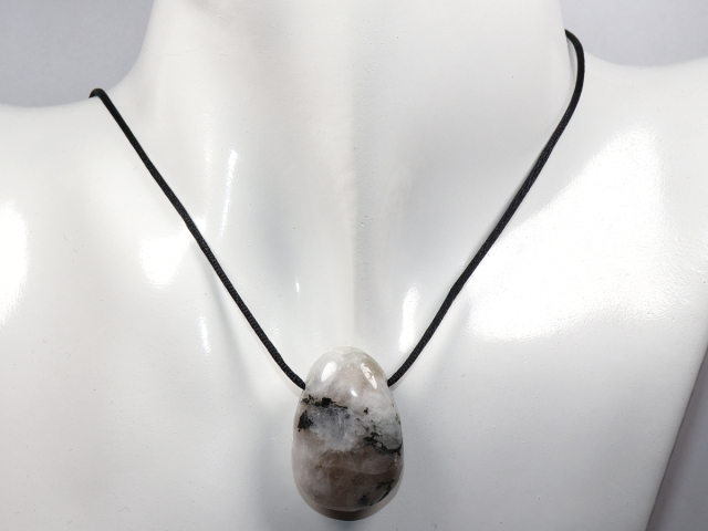 Preview: white labradorite with cord or silver 925