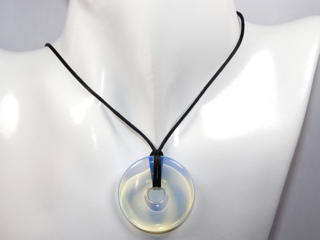 Preview: opal glass with cord