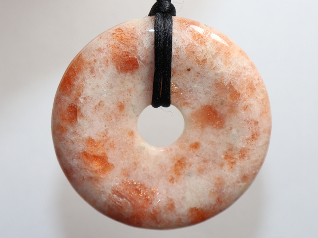 Preview: Sonnenstein mit Band