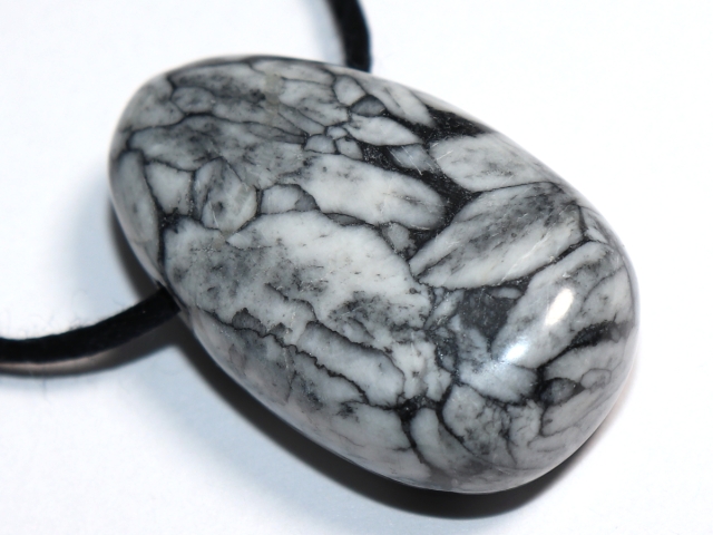 pinolite with cord or silver 925