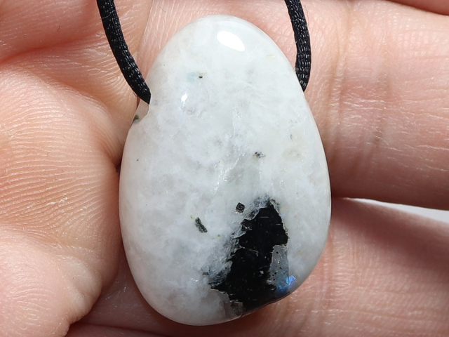 white labradorite with cord or silver 925