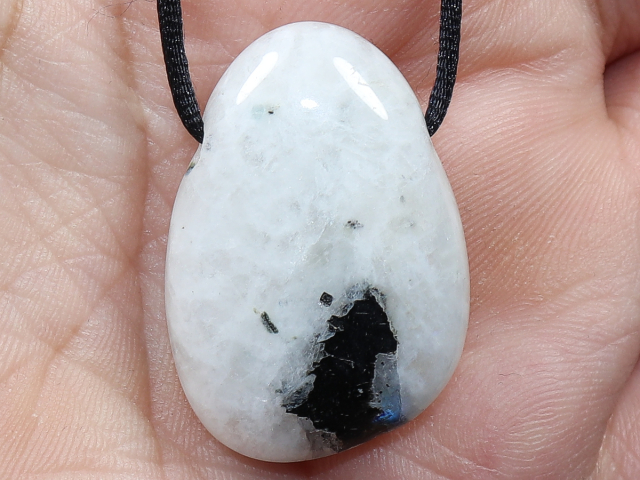 white labradorite with cord or silver 925