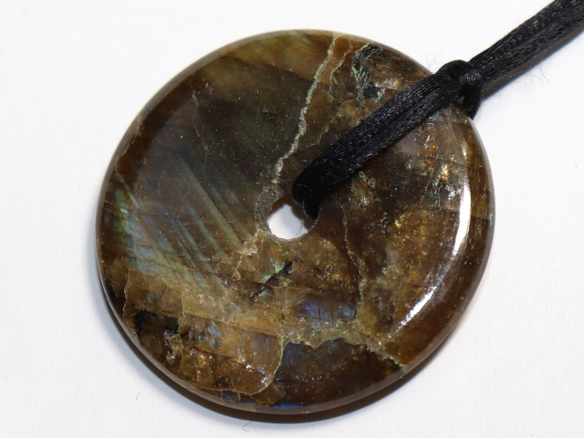 labradorite with cord