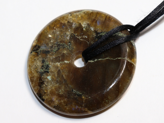 labradorite with cord