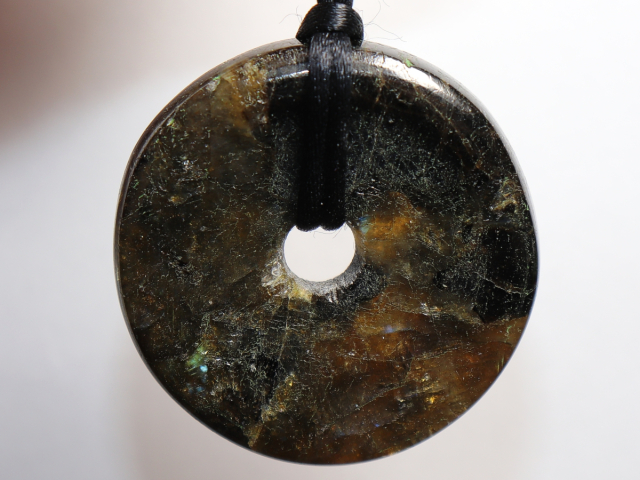 Preview: labradorite with cord