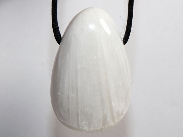 scolecite with cord or silver 925