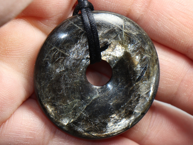 muscovite with cord