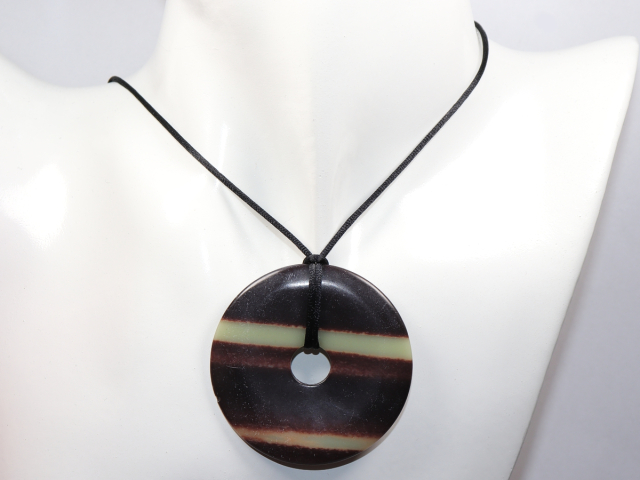 Preview: black banded jasper with cord