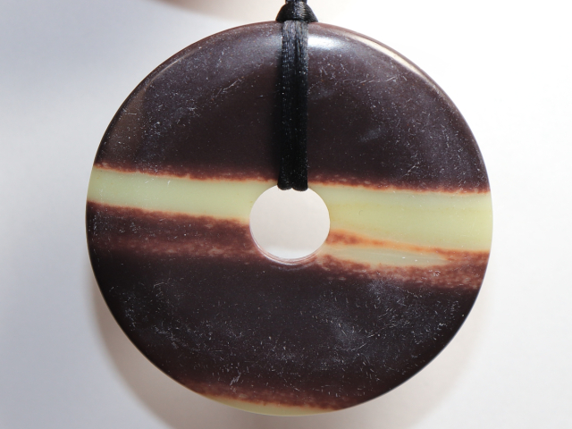 Preview: black banded jasper with cord