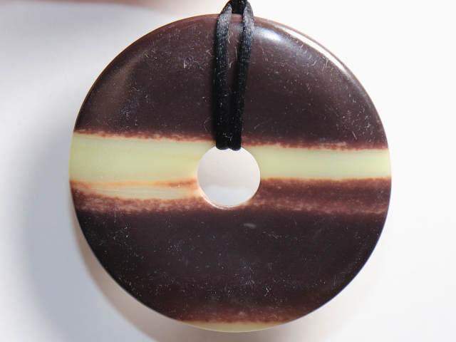 Preview: black banded jasper with cord
