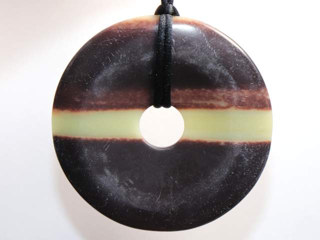 Preview: Schwarzband-Jaspis mit Band