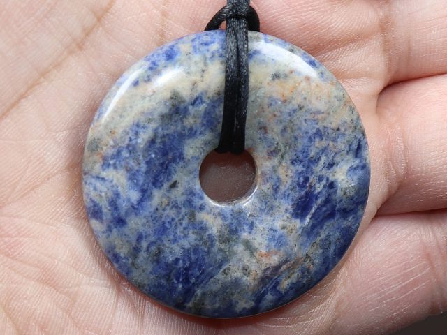 sodalite with cord