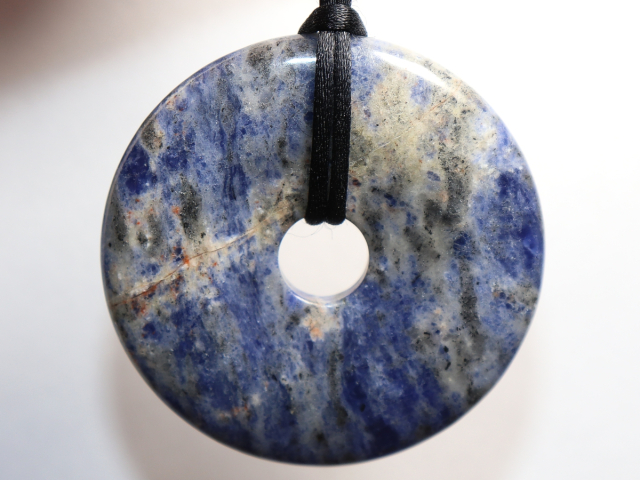 sodalite with cord