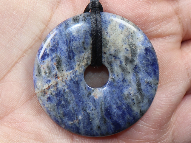 sodalite with cord