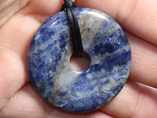 sodalite with cord