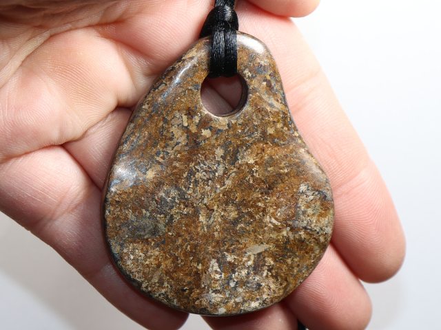 bronzite with nylon cord