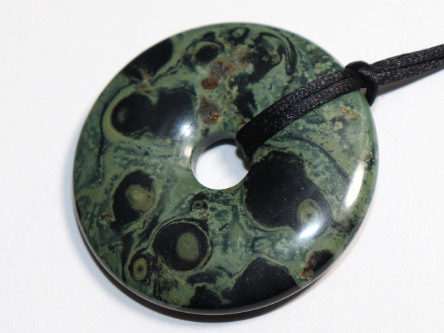 Kambaba-Rhyolith mit Band