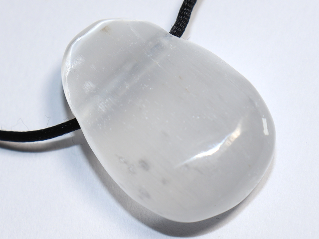 Selenit mit Band oder Silber 925