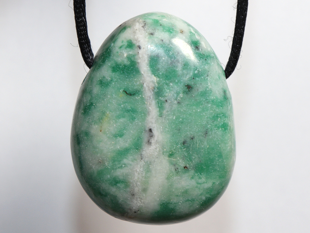 Preview: jade with cord or silver 925