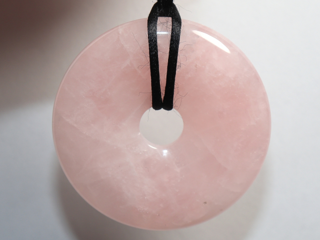 Preview: Rosenquarz mit Band