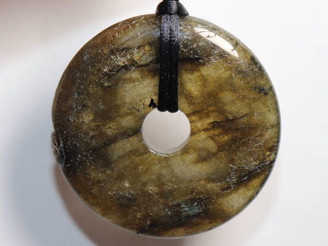 Preview: labradorite with cord