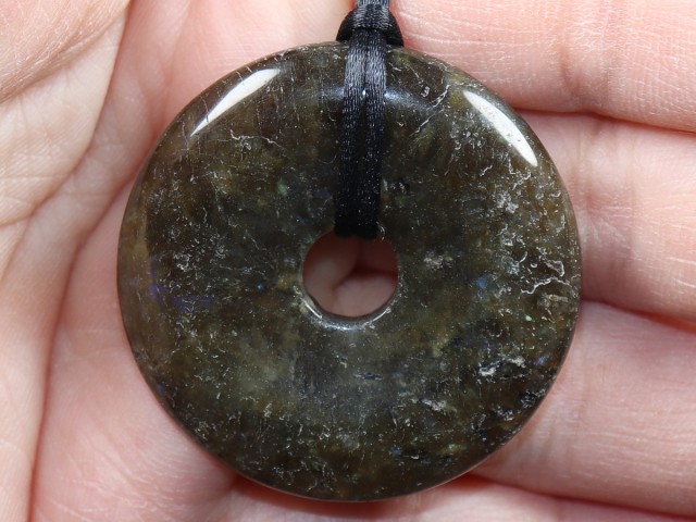 labradorite with cord