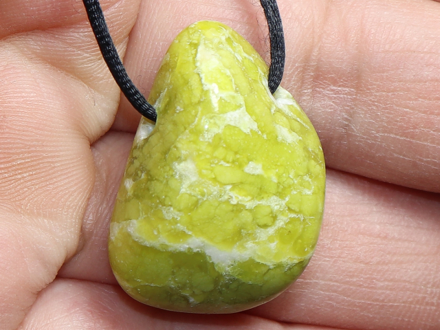 lizardite with cord or silver 925