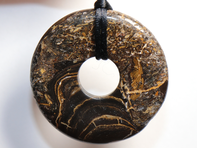 Preview: stromatolite with cord