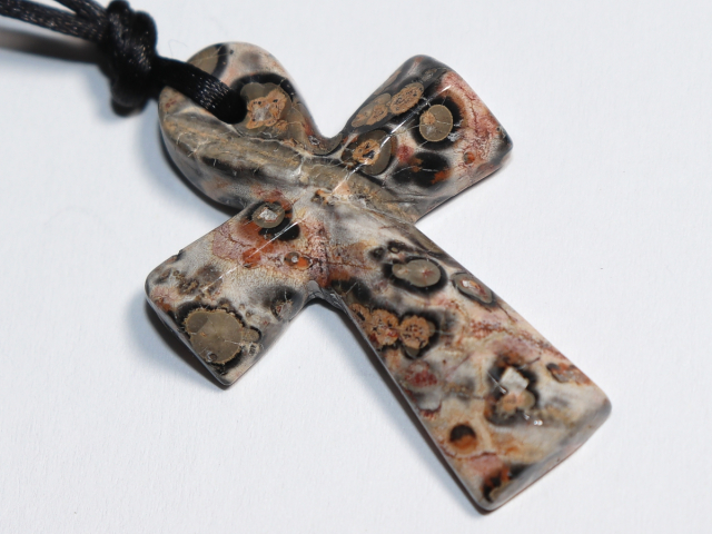 leopard rhyolite with cord