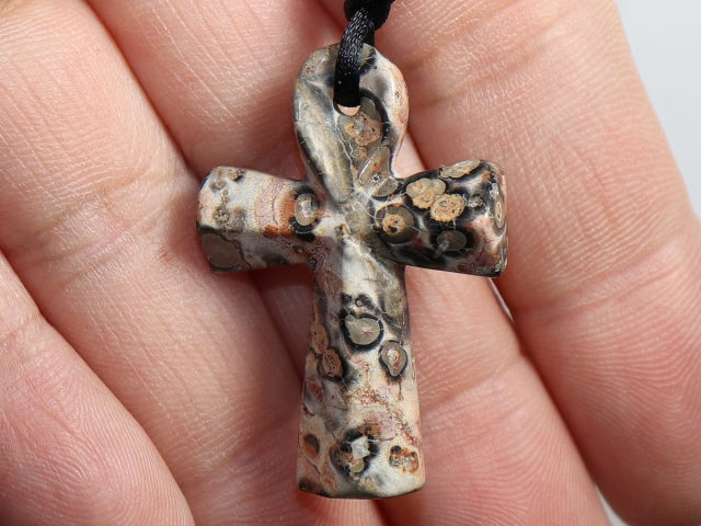 leopard rhyolite with cord