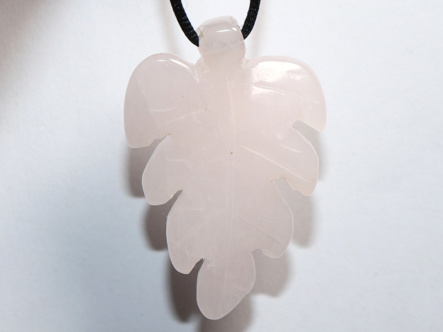 rose quartz with cord or silver 925
