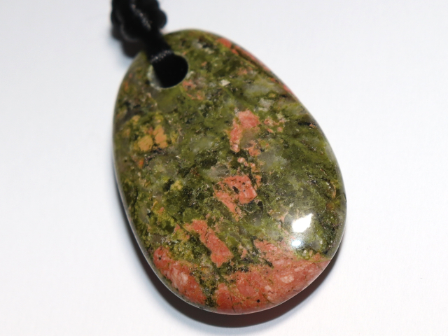 unakite with cord