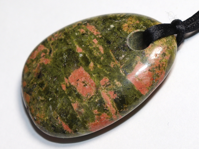 Preview: unakite with cord