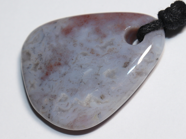 crazy lace agate with cord