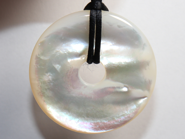 Preview: Perlmutt mit Band