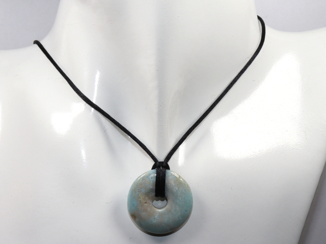 Preview: Larimar mit Band