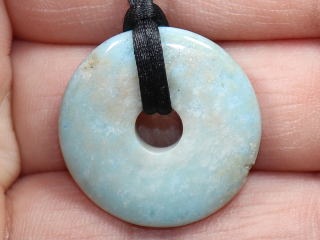 Larimar mit Band