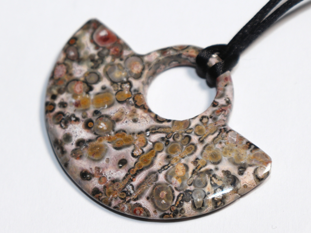 leopard rhyolite with cord