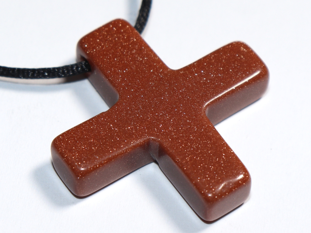 gold sandstone with cord or silver 925