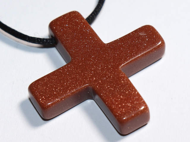 gold sandstone with cord or silver 925