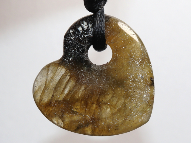 labradorite with cord