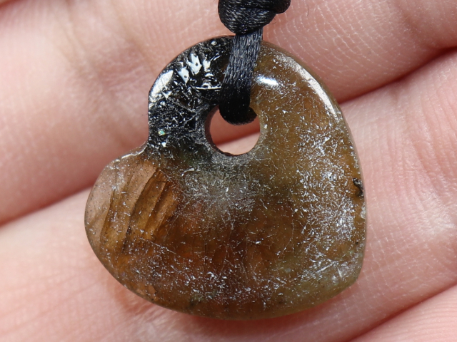 labradorite with cord