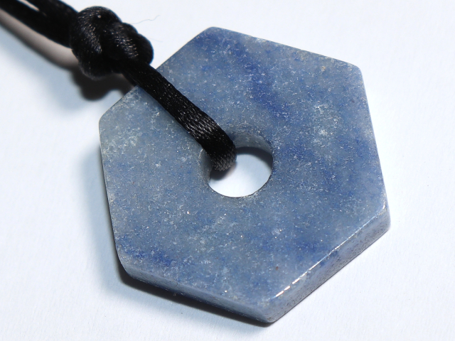 blue quartz with cord