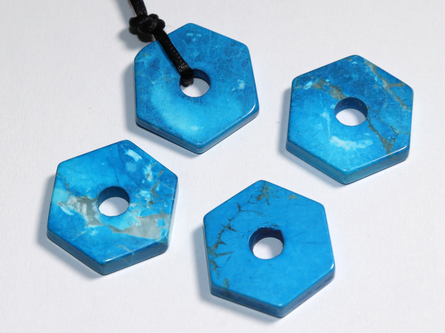 Türkis (rek.) mit Band